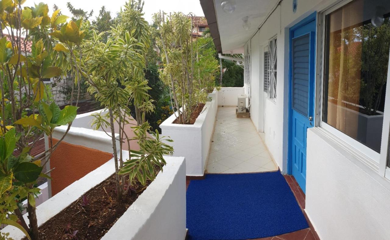 Playa Blanca Bed And Breakfast バヤイベ エクステリア 写真