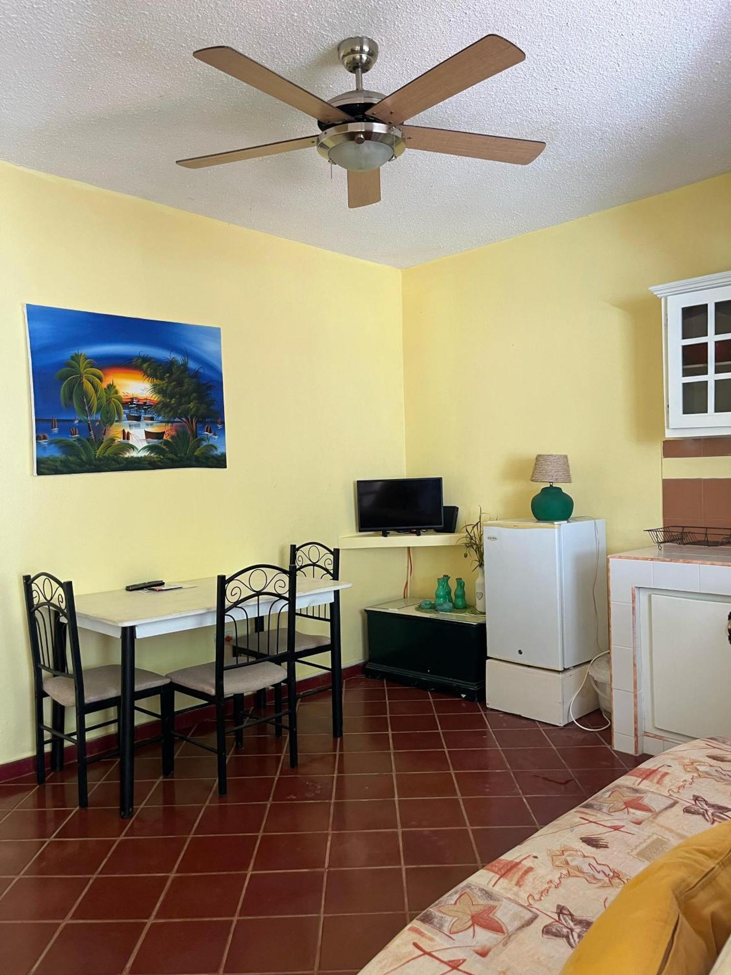 Playa Blanca Bed And Breakfast バヤイベ エクステリア 写真