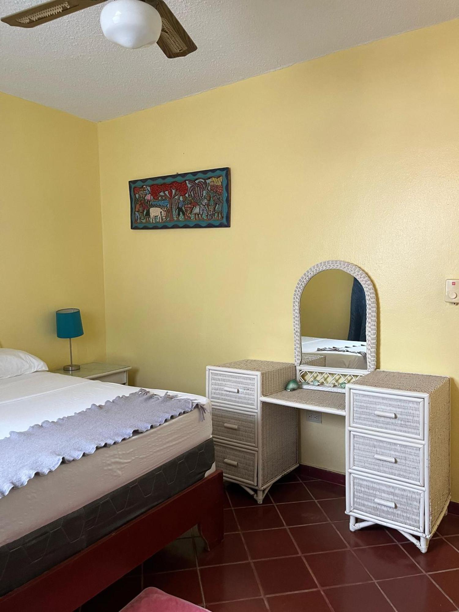 Playa Blanca Bed And Breakfast バヤイベ エクステリア 写真